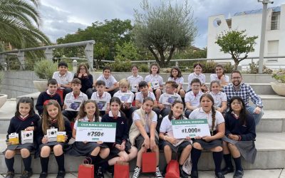 Nuestro alumnos de 5ºB premiados en el concurso de Cooperativismo de la Caja Rural de Granada