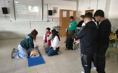 Cruz Roja se hace presente en 1º de RPAE con su curso de 1º Auxilios
